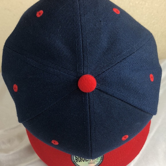 New England Patriots SnapBack Premium Flat Cap - Picture 3 of 8